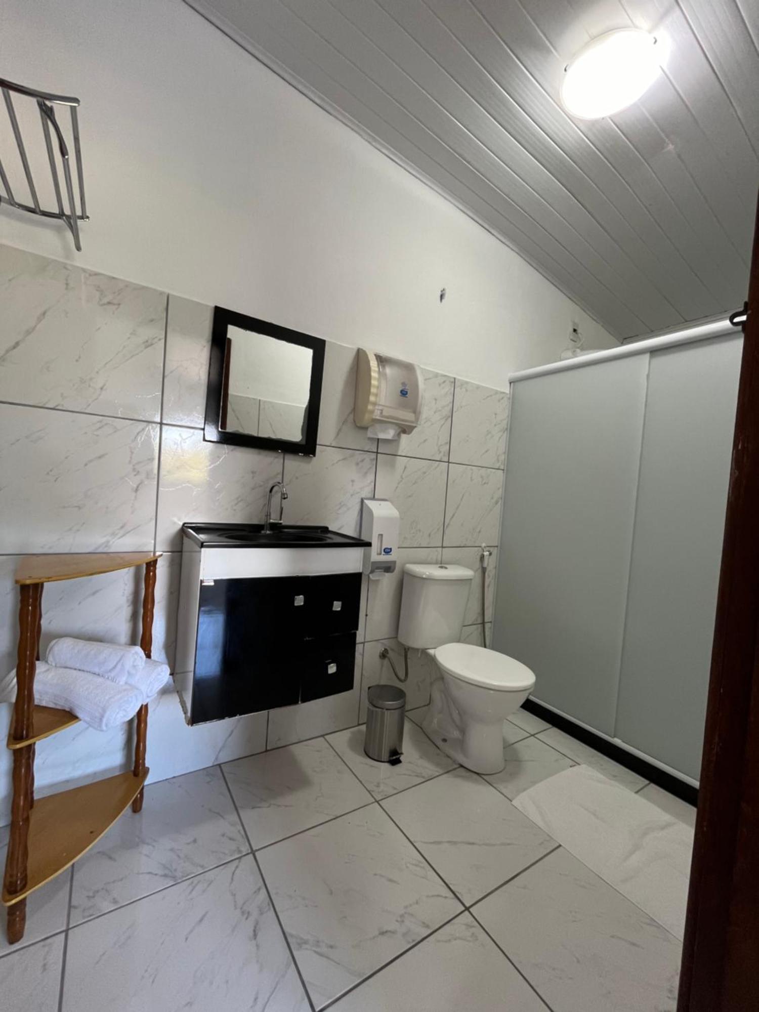 Flor do Mar - bed&breakfast Santa Cruz (Espirito Santo) Quarto foto